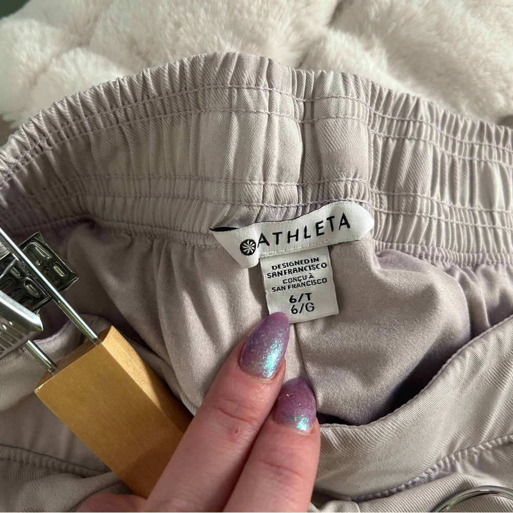 *DONATING 7/31,ACCEPTING ALL OFFERS*Athleta Jogger in Pink & Purple Camo - Picture 5 of 5